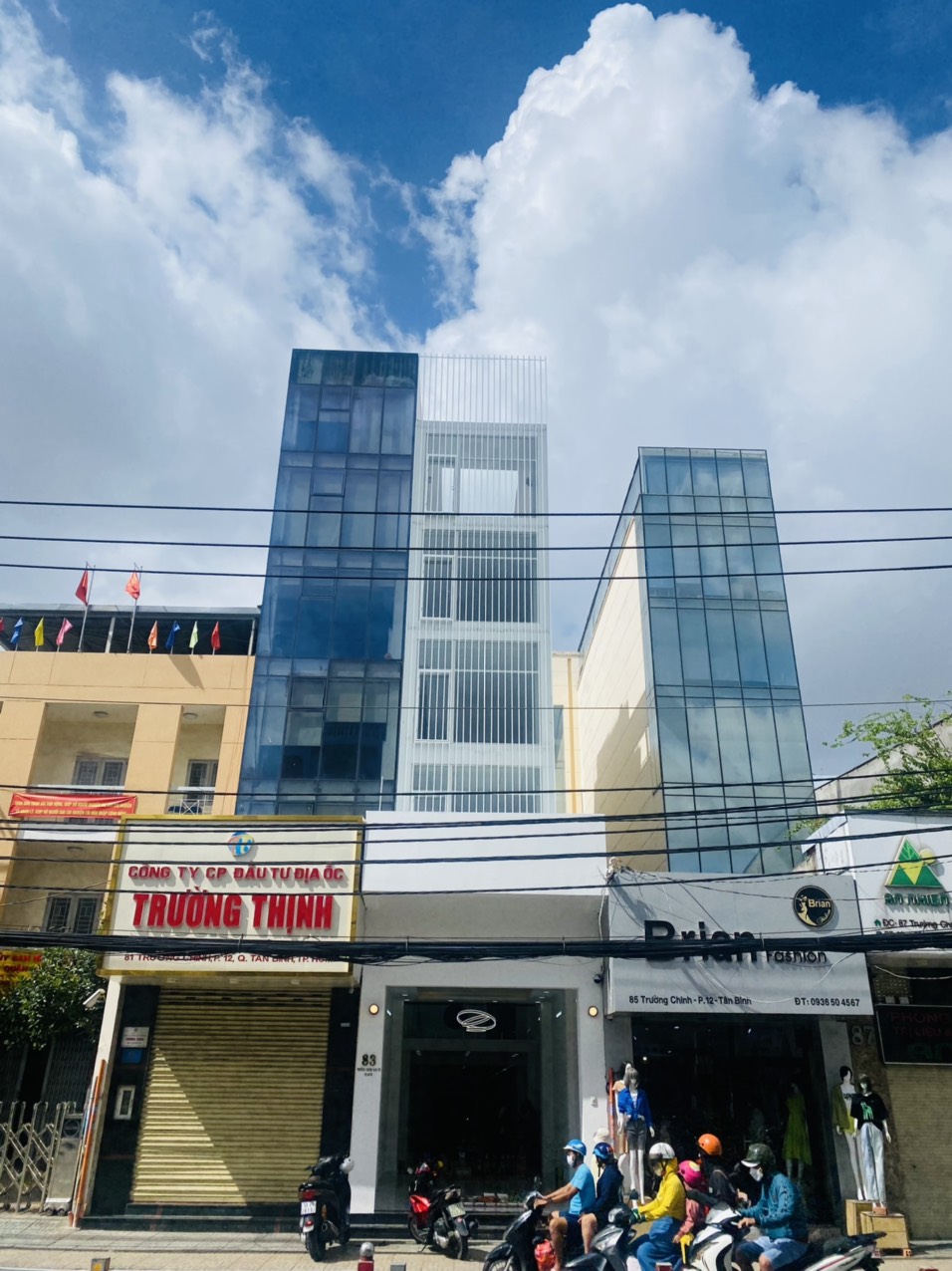 z3703268177460_3fe1bdc8397d3d1343e806d9fff5f7a0