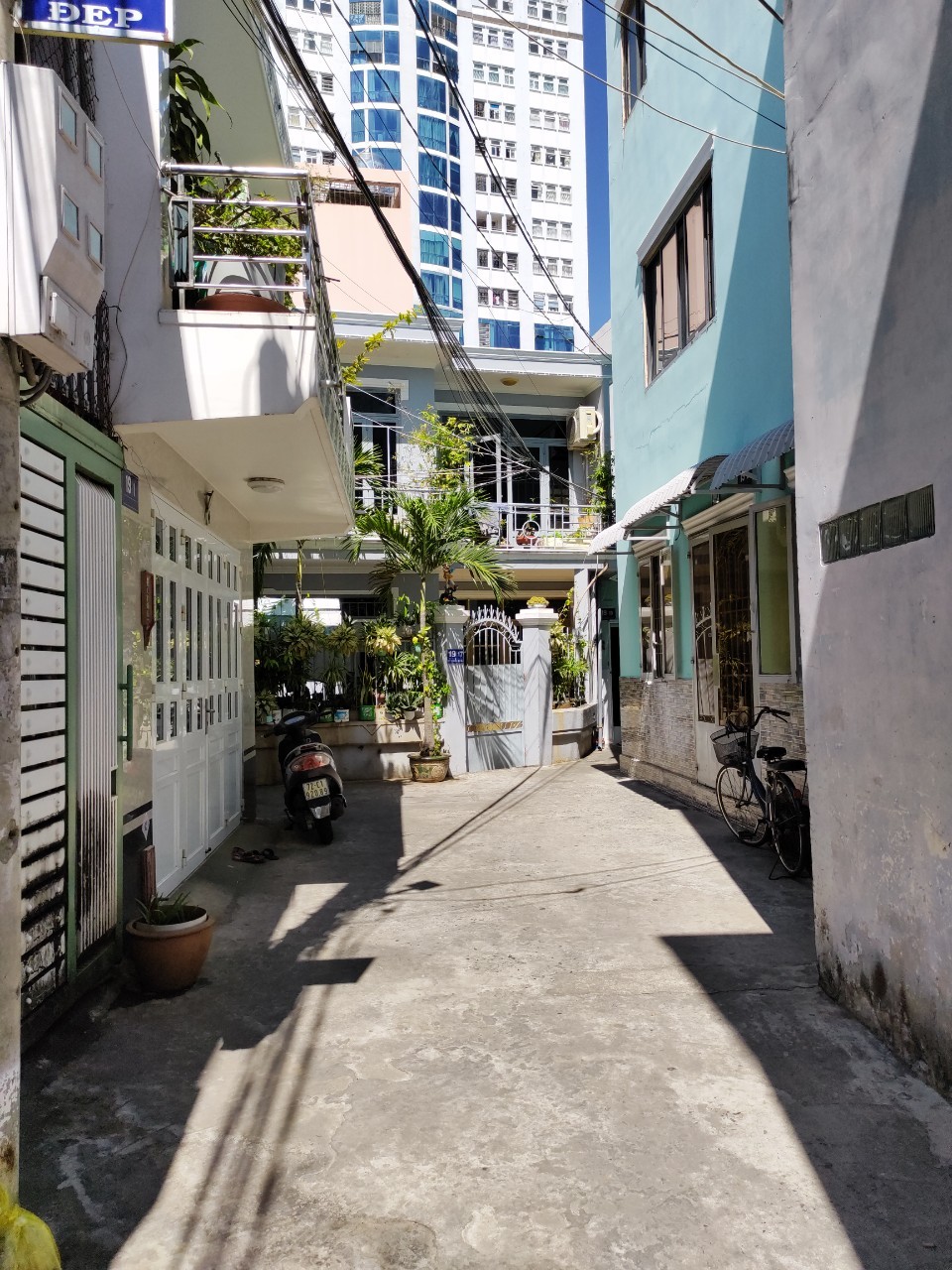 z3756563140984_effbb1b07bd5943fc9bf14aca4390b34