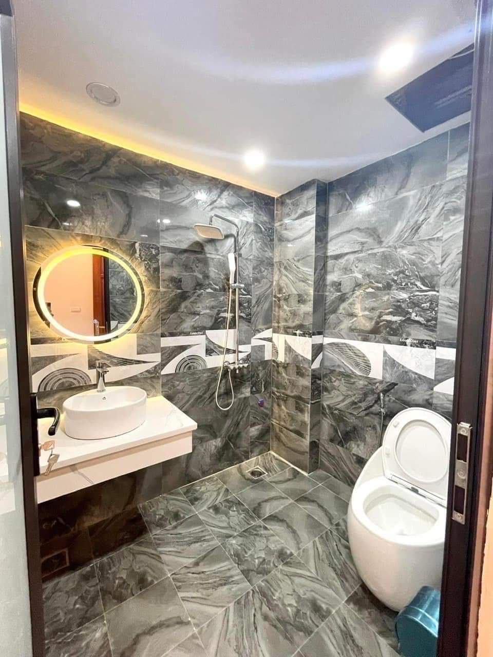 z5321817097223_e5541bb988ed7870753b2a1f18d99d66 (1)