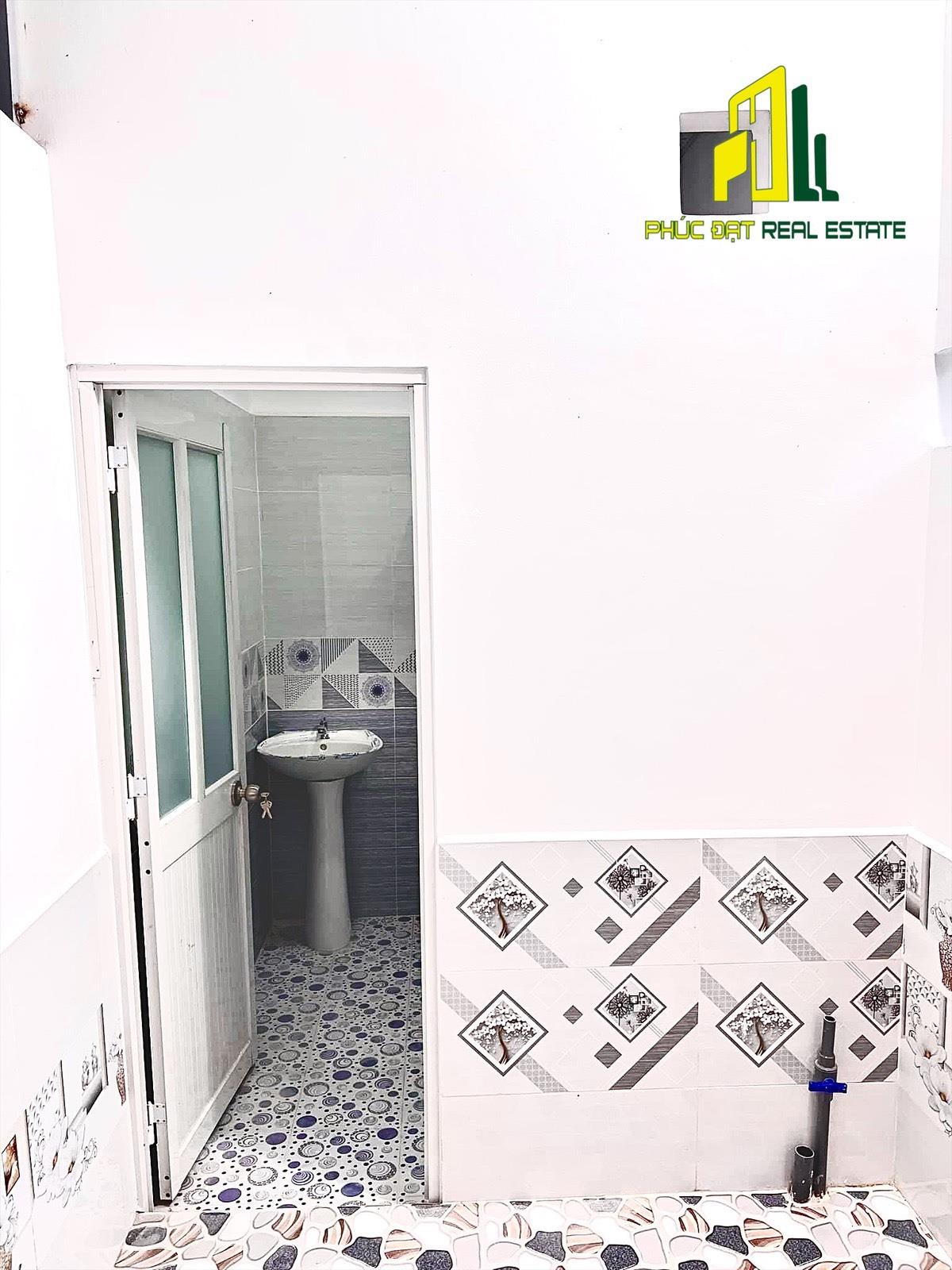 z5422292447738_17603080c9d4f9a99bad5b3f67badd94