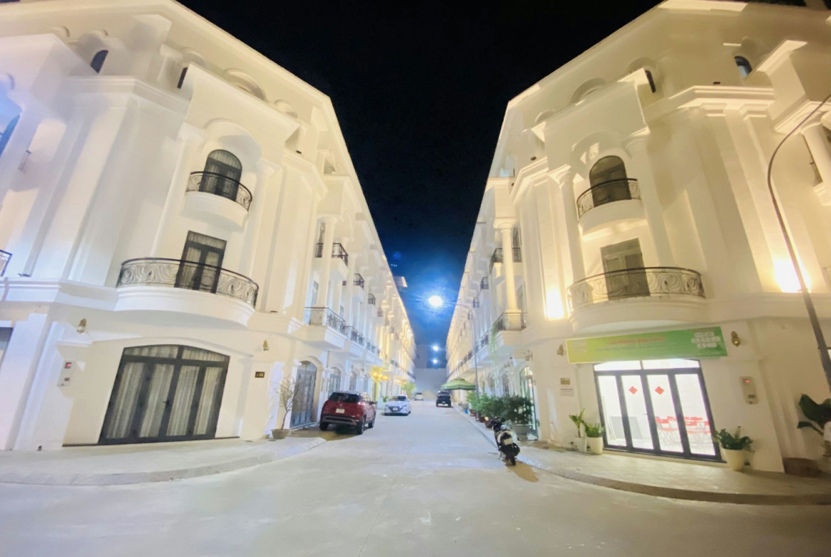 z5485840384155_da53db4fad4b4c17fec7c3a3a49d8f72