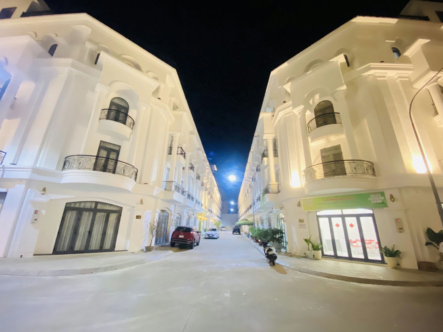 z5485840384155_da53db4fad4b4c17fec7c3a3a49d8f72