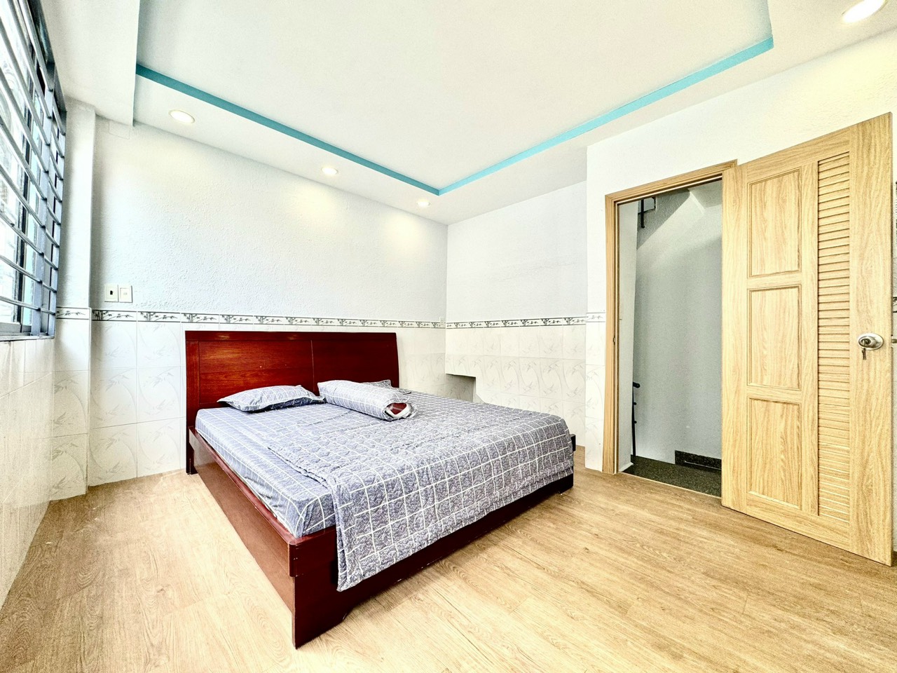 z5500714329453_c2f83da8ec4dc25301543eb3d09e55eb