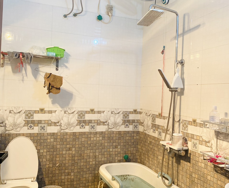 z5538445558545_40294272d60341e979cc17d066ca983b