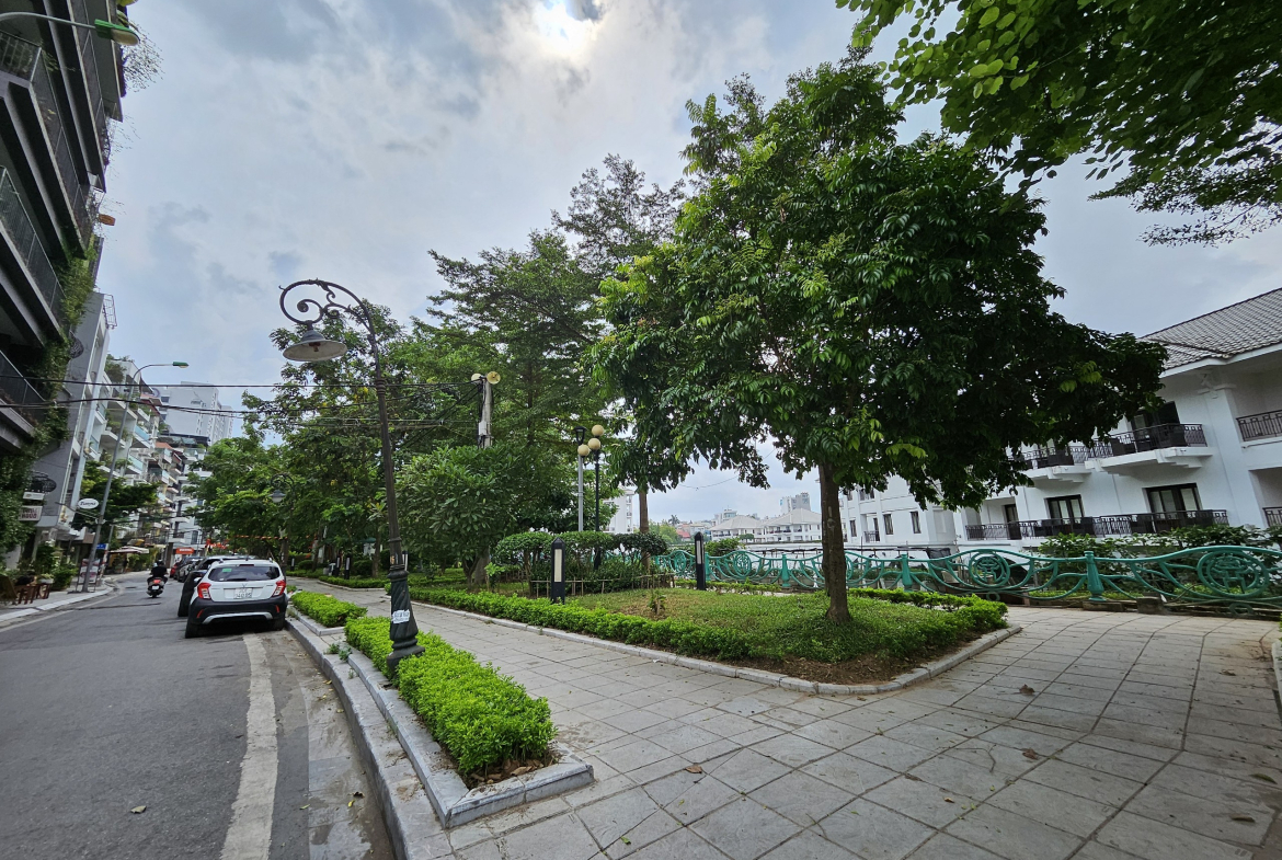 z5565142529720_b38beb732f7fda3ec0011a3f67b796d9