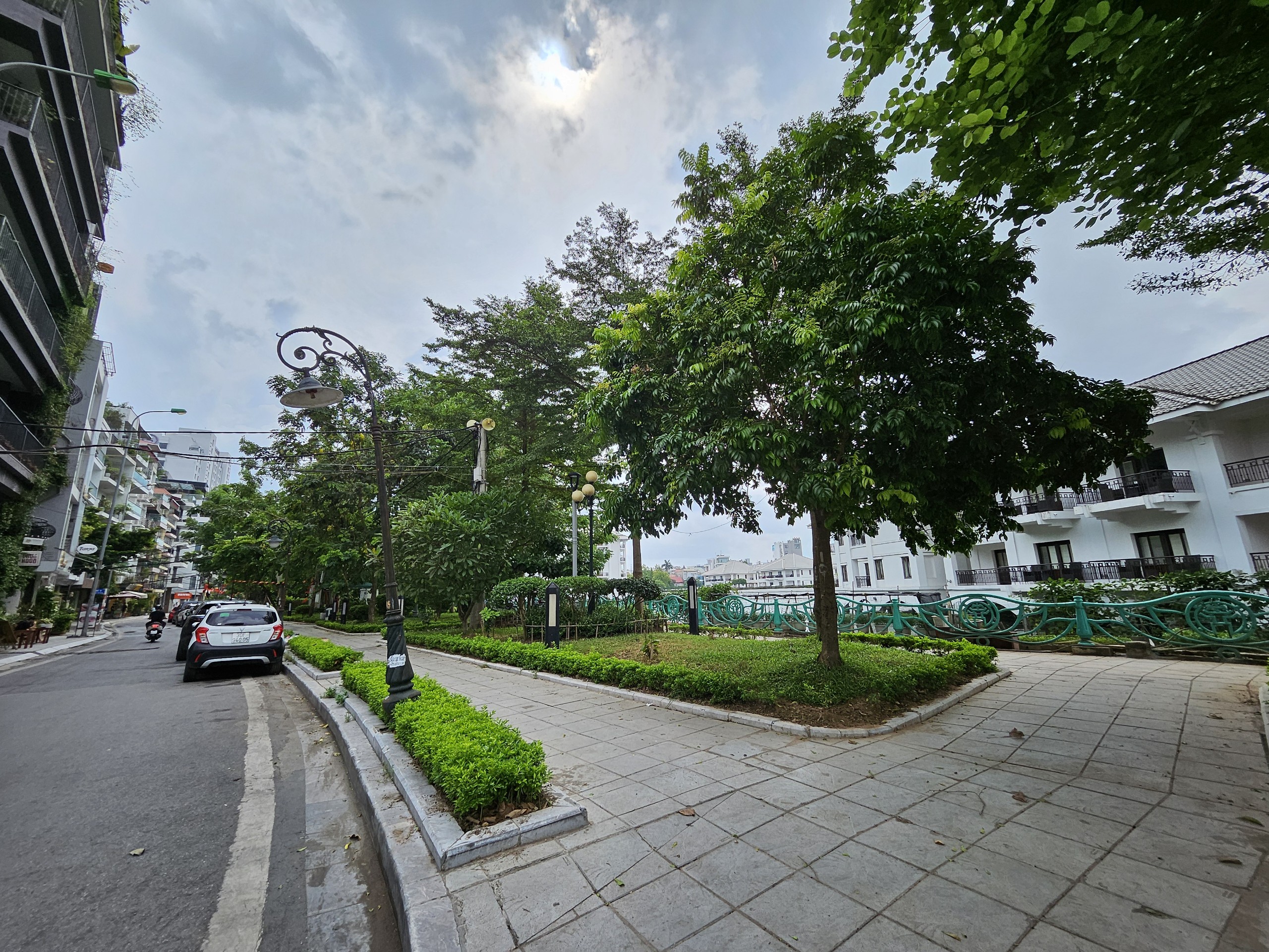 z5565142529720_b38beb732f7fda3ec0011a3f67b796d9