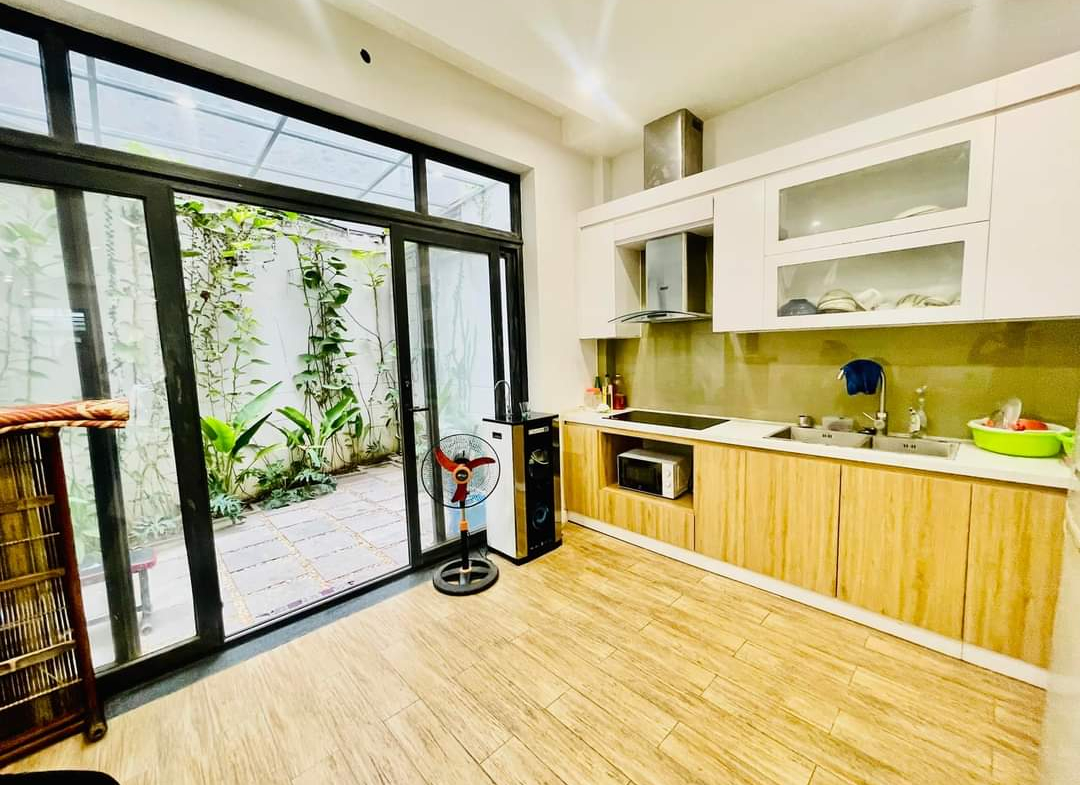 z5572081920260_9b579d08b7d02828ae39ce31b662b9cb