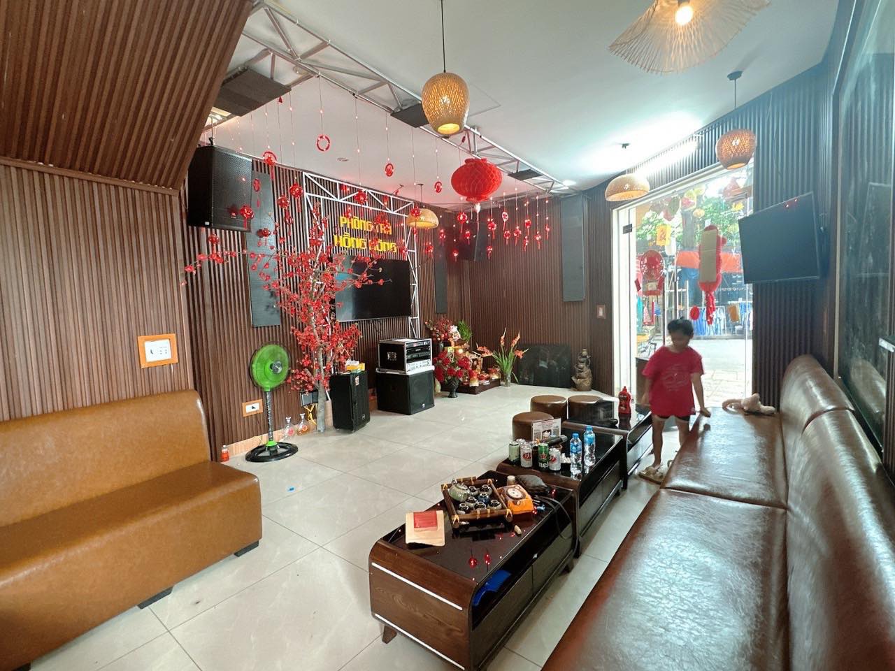 z5581607523622_5bd78c3a942355afed553fdc0c9417b7