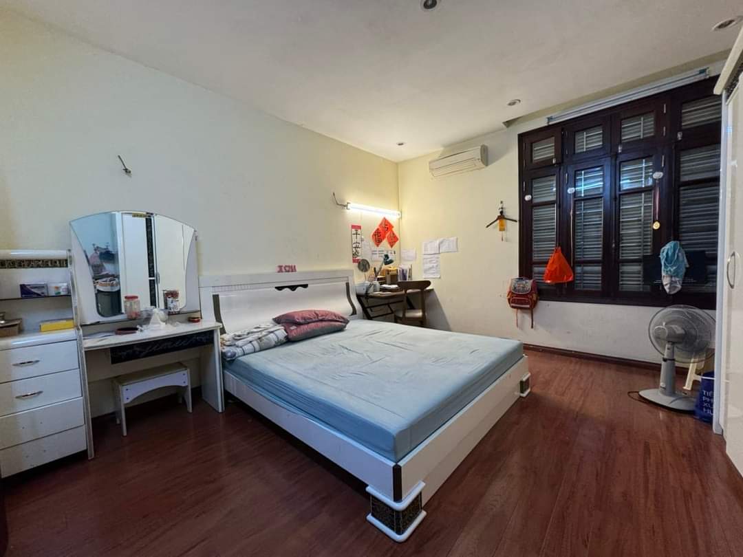 z5590446561821_5fe0857bf4f3cb573cb01bca3915fe01