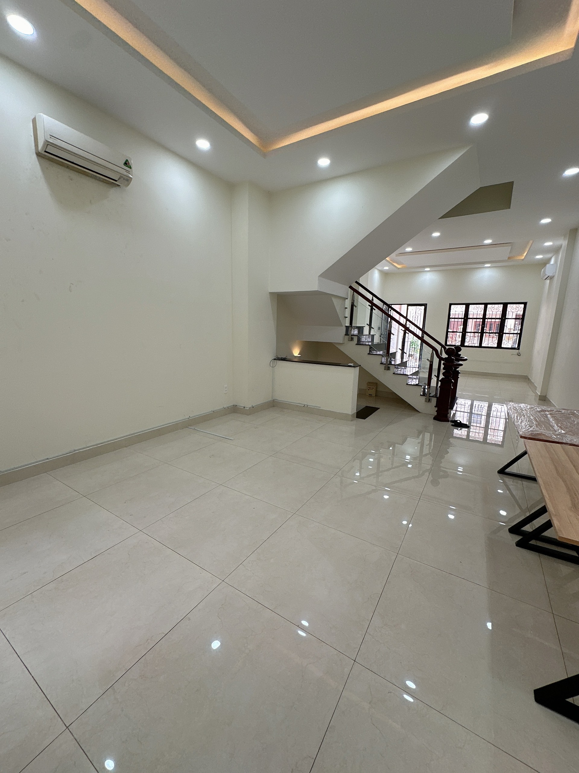 z5590599263630_f8e4b90004cf27ae34b8284d9e37b5e6