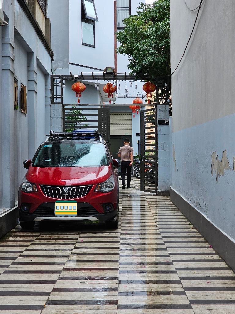 z5591322301815_b214dad7008c916ffa411a183044c6b8