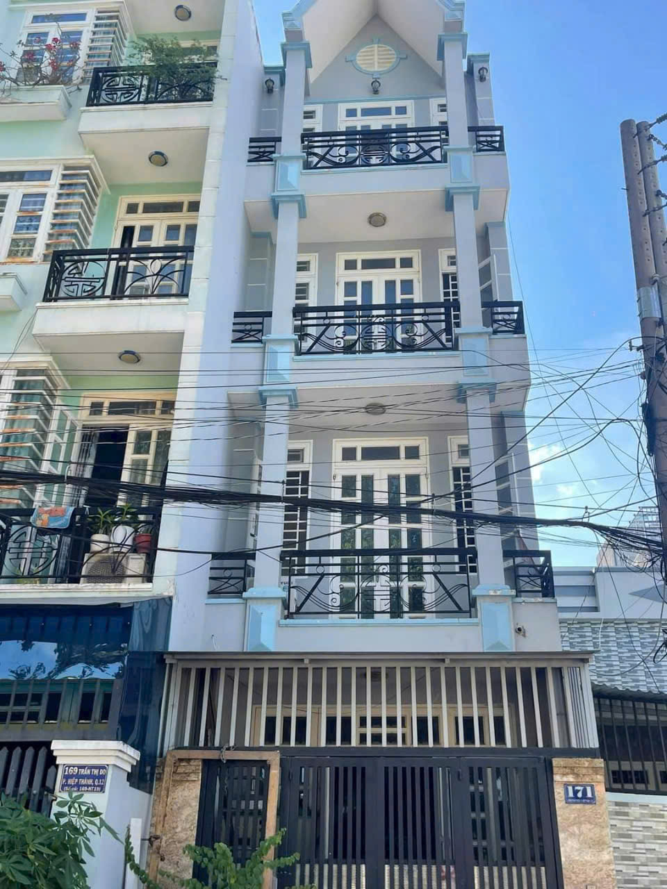 z5592712880254_64ce9edb174299d846de03b20ed6c7b2