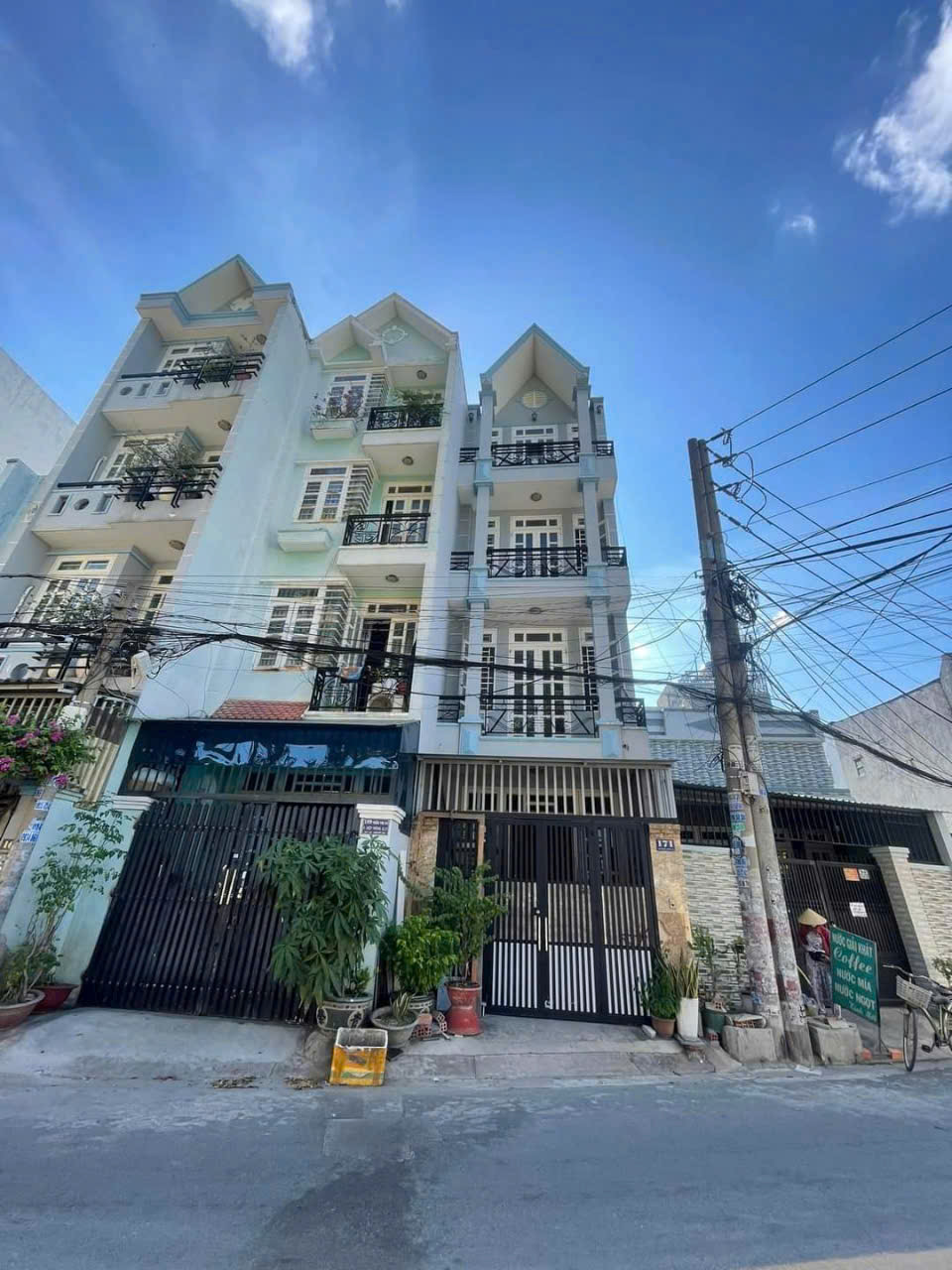 z5592712886586_e40e7f685b8b1b00b38d96dc4df88482