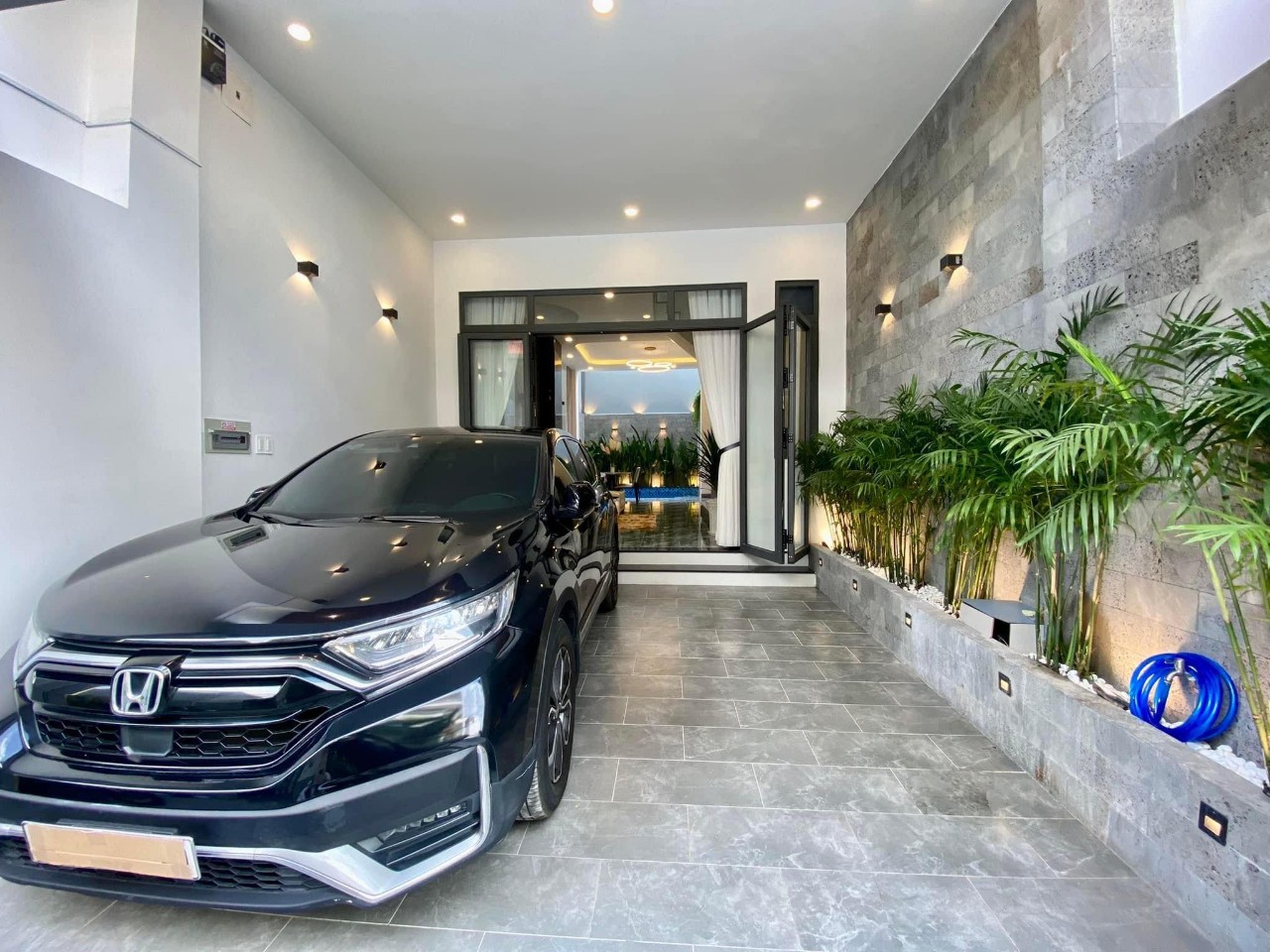 z5594187855477_23d659116892e2c4779ffce568519fd9