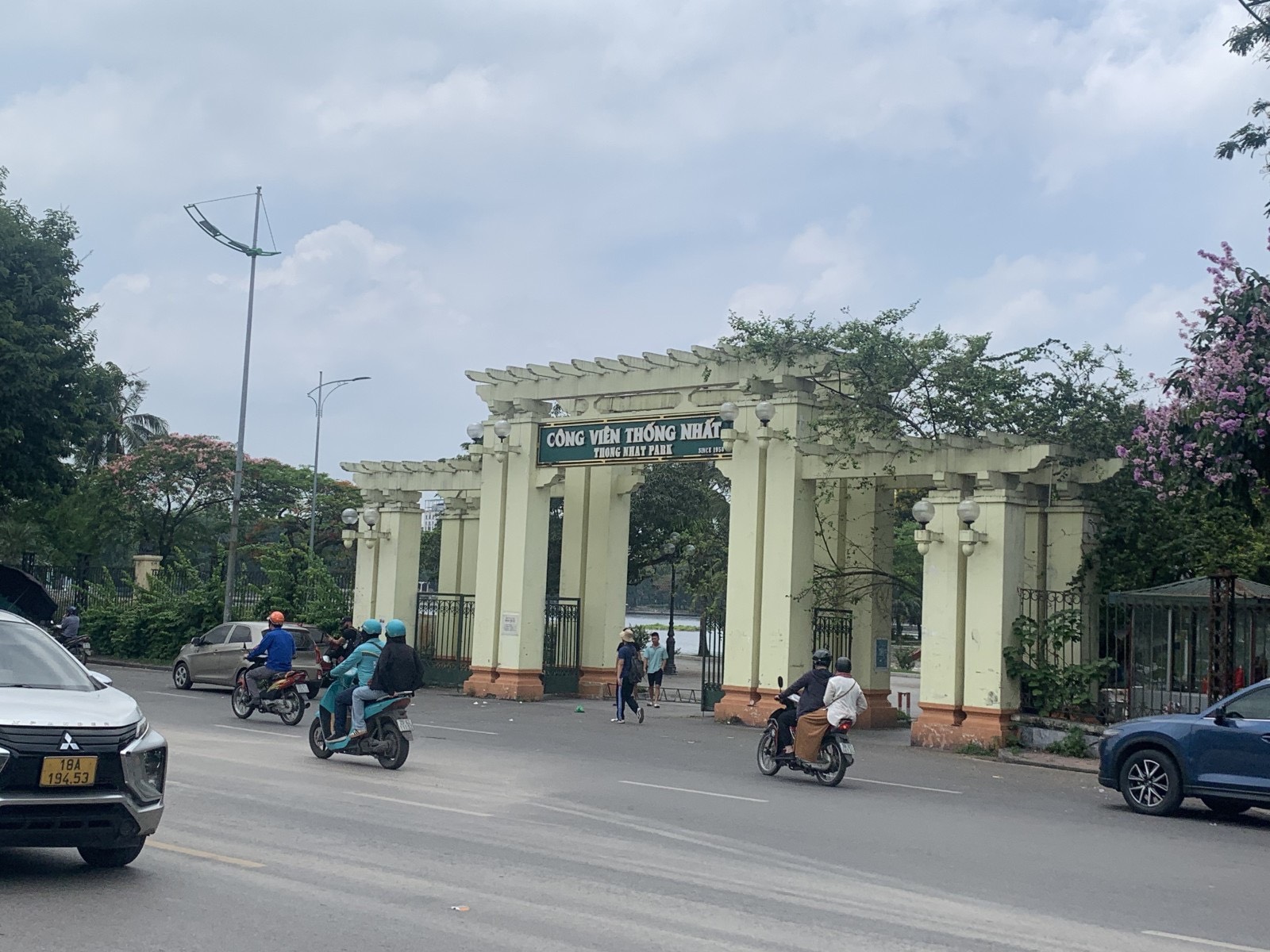 z5594282939907_7e02e0a7b7d4154fdd42eea8856b8d20