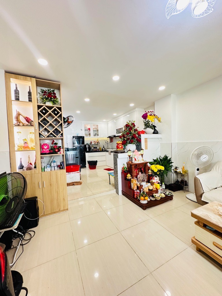 z5595276776655_bfcdff762c404041a12d3a07ccbfa582