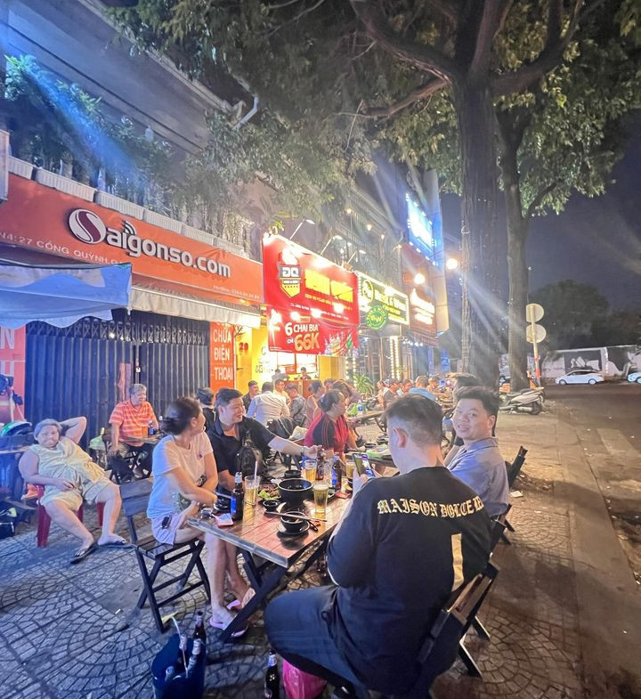 z5597054680306_624416a33ddf056f625945f027cc1e98