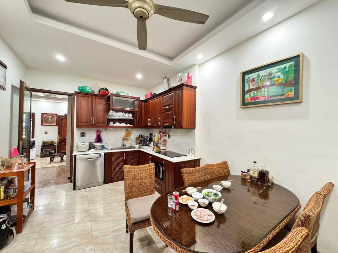 z5597492555348_6679e8cbedbcb22e90e2cda23cca75de