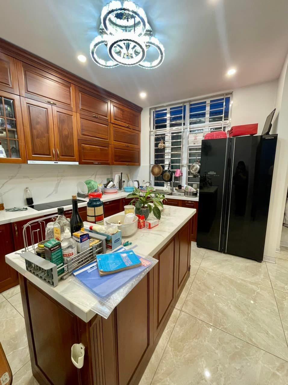 z5597552842002_340ca54e398a9b4002c7e05a2abb83c5