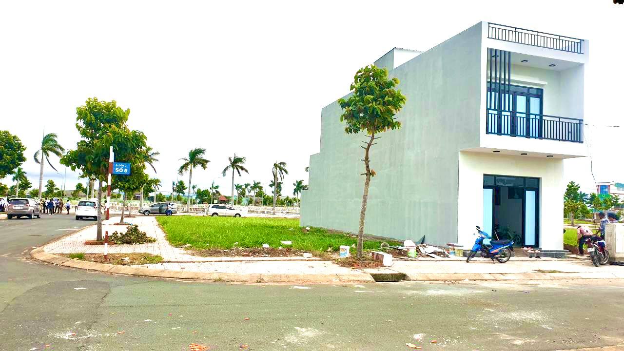 z5598040404126_0451a27e6f4aeb3aa0e4152645ea5b38