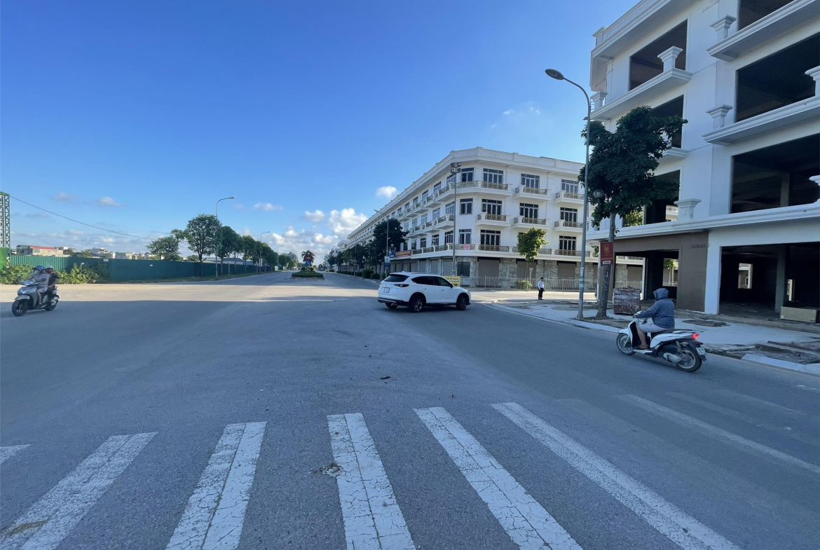 z5606045938502_670e86d06bcd5238f660f8187865fa5d.jpg_bak_638561157890536130