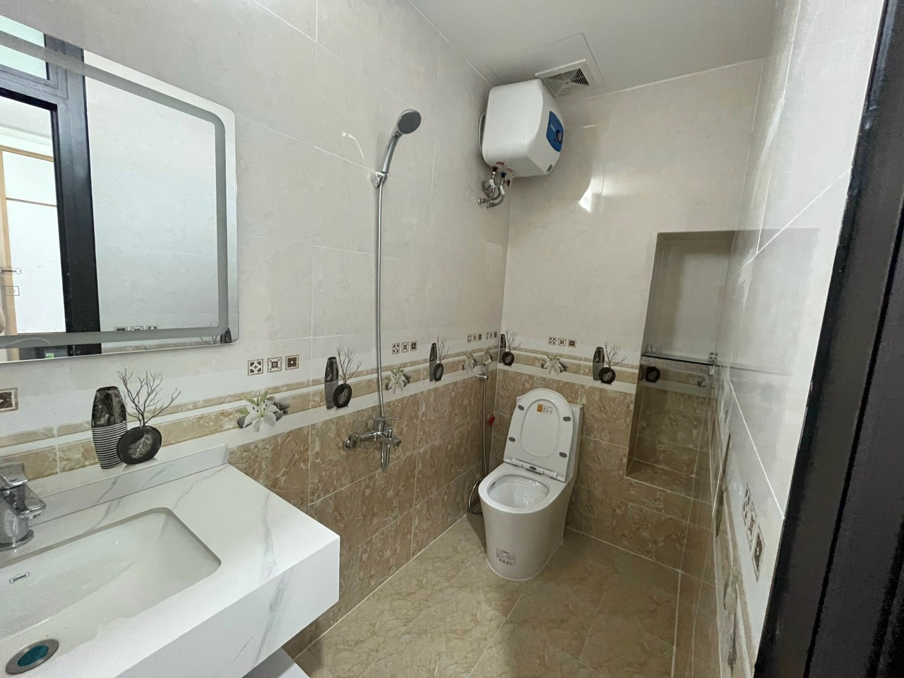 z5607154335594_ac2b57e1972108696d452b2f6241d781