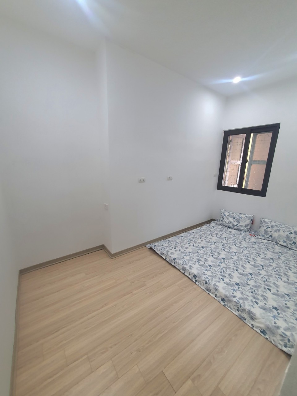 z5610115868486_10a6fcba7a240ffc90815c4fa5a0e2c3TQH