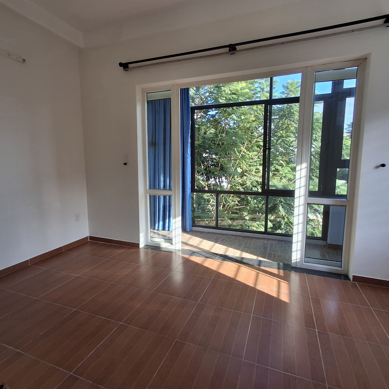 z5610831427919_11bdad8979122794d610327676a40b4b