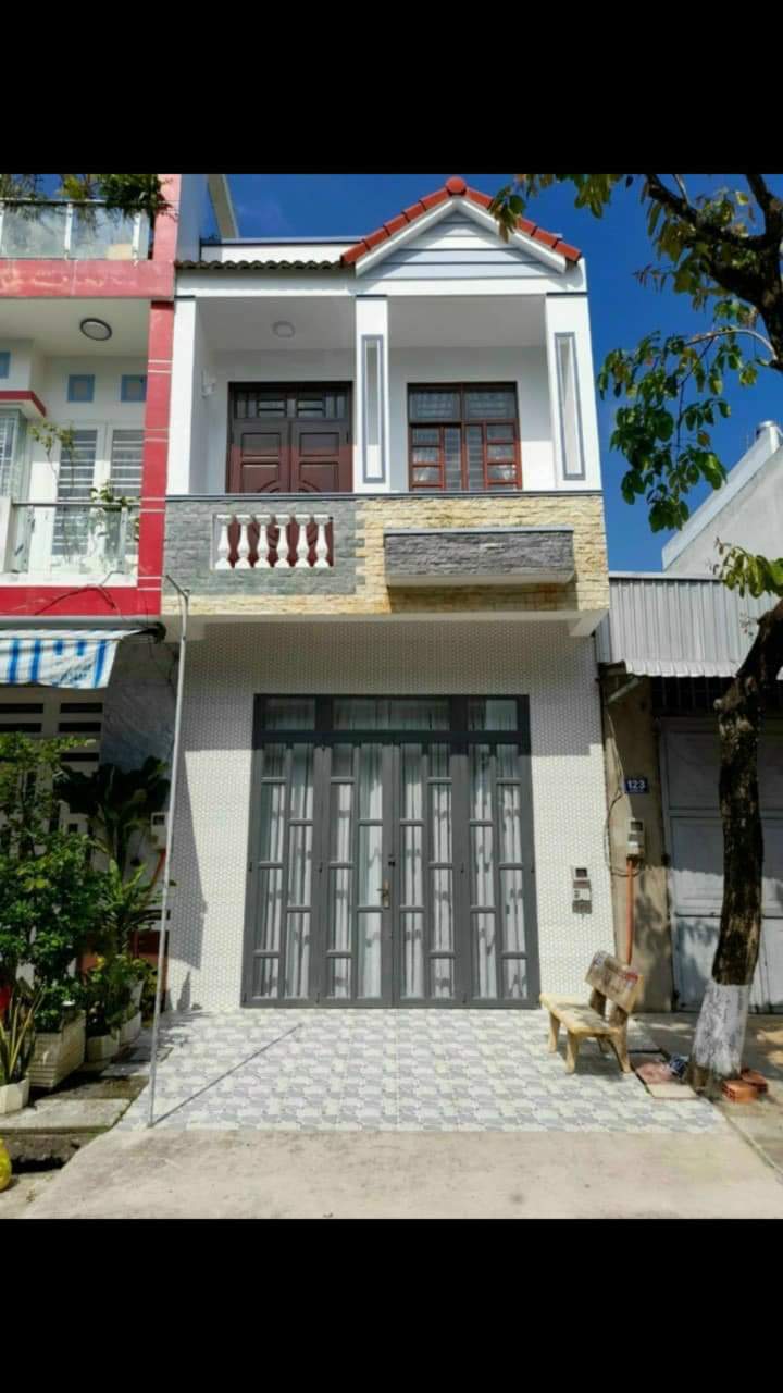 z5610890202366_8e26849c9a924c56ed5672a00f5f1001