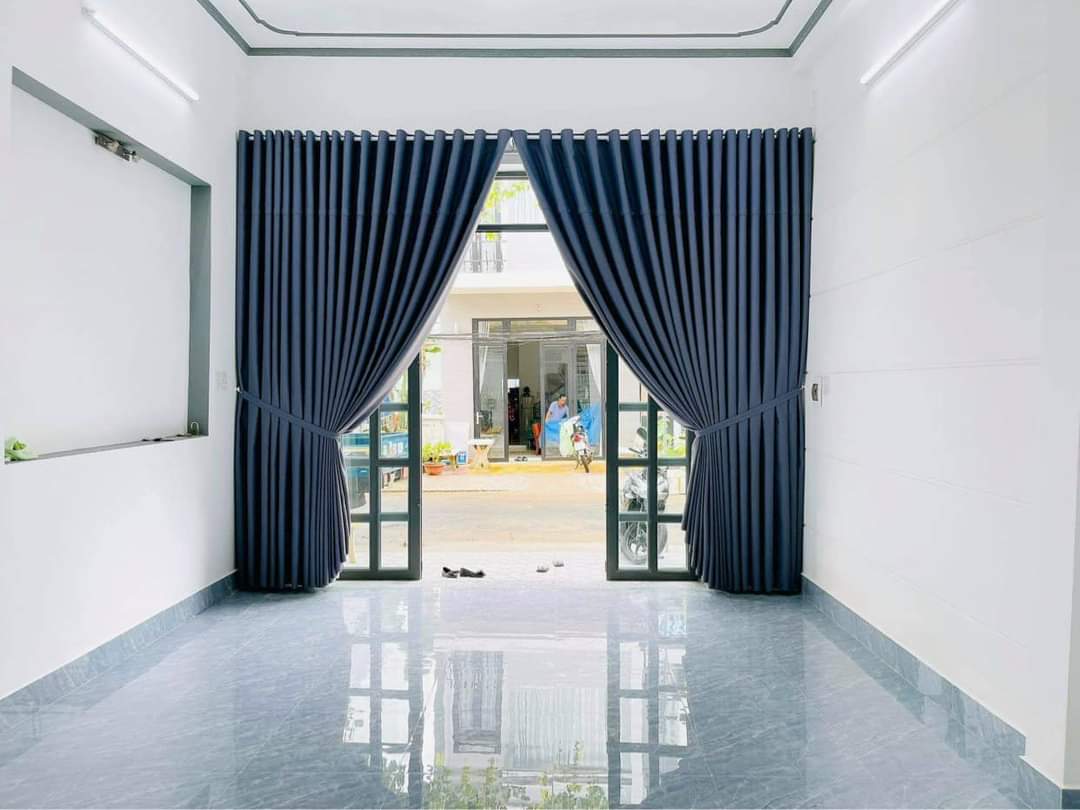 z5610890205301_e6060a3c24311bc64a095c961fa93618