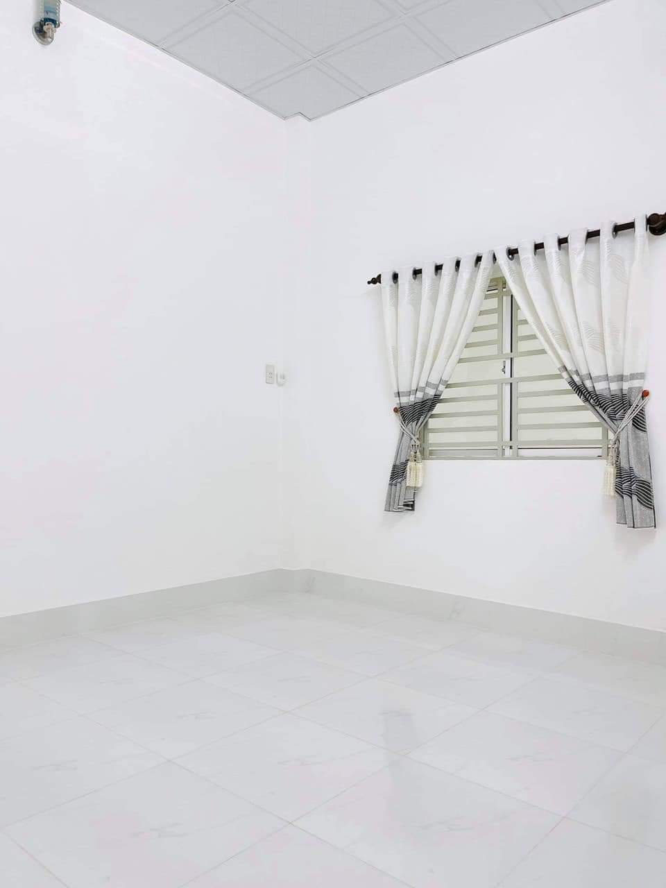 z5610890242401_92d75dd84ccbeeb58a0141f6088ceb75