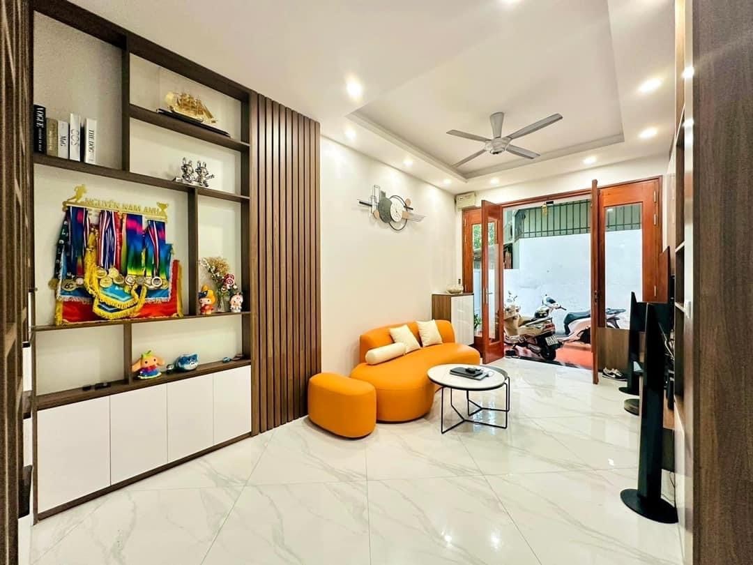 z5614841412010_57da9a6a0e42cffde02e2d35ed956300