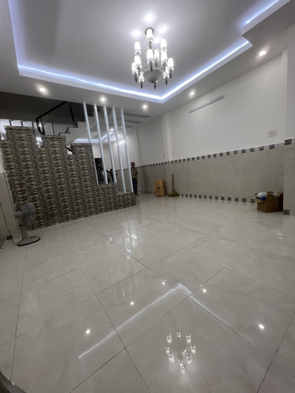 z5615427672191_4487a855fca873836fe4cc5680f375c0