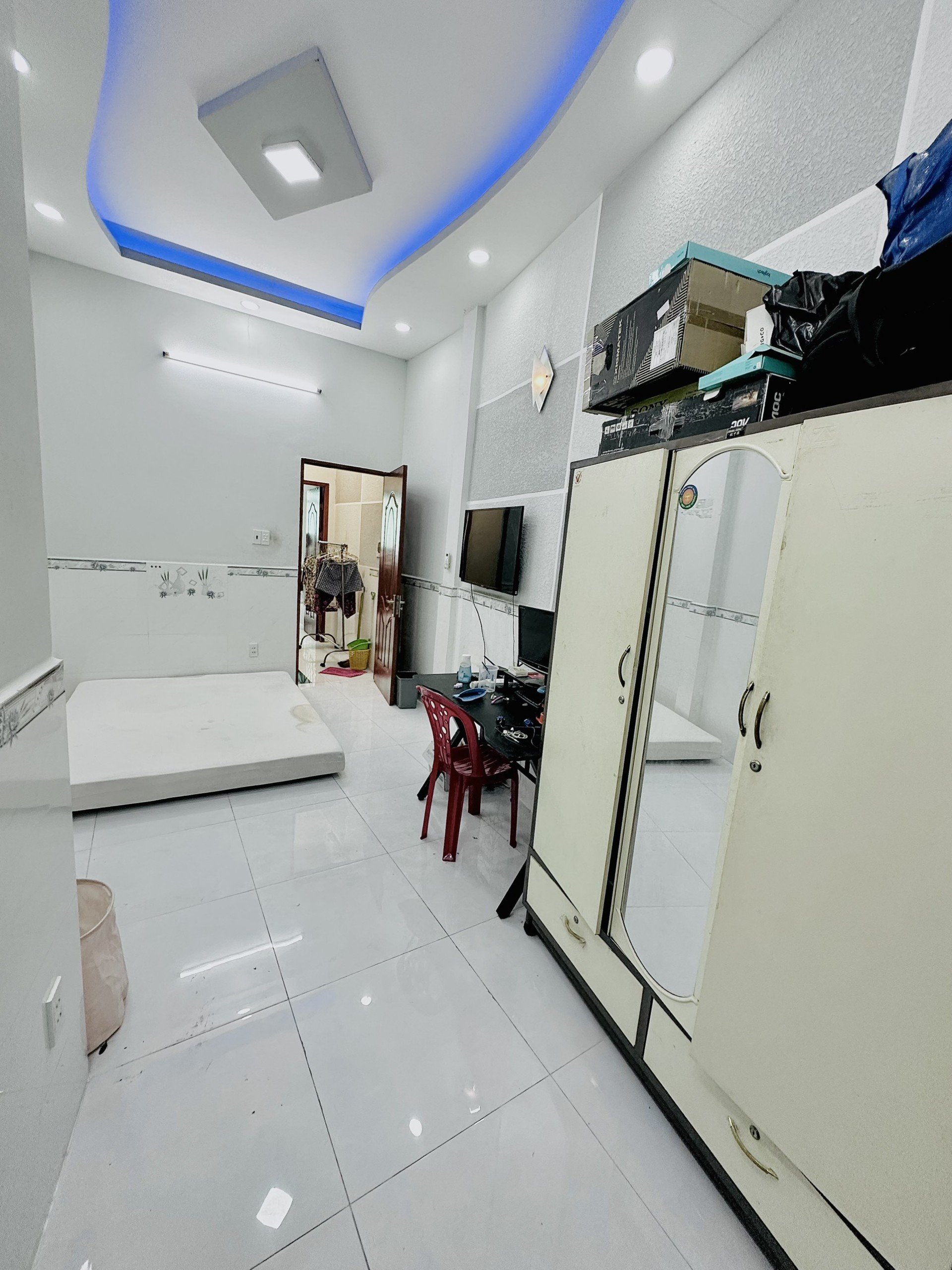 z5616224894534_68a737422e13a24d04ec120f695f430d