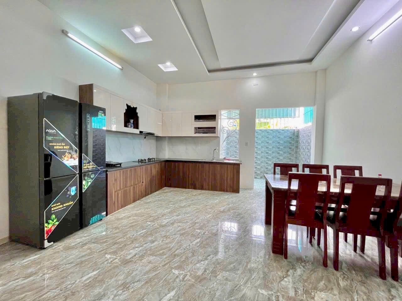 z5616398593394_741246f9fcf6e3b1c71bb8d5f678de0e