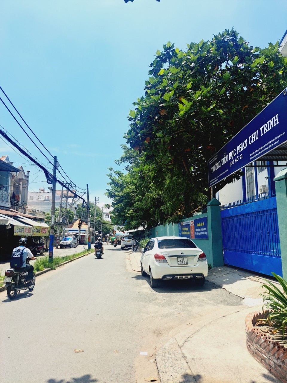 z5616502722363_5b5cb226681ee38fa8b0b9f78e21ed43