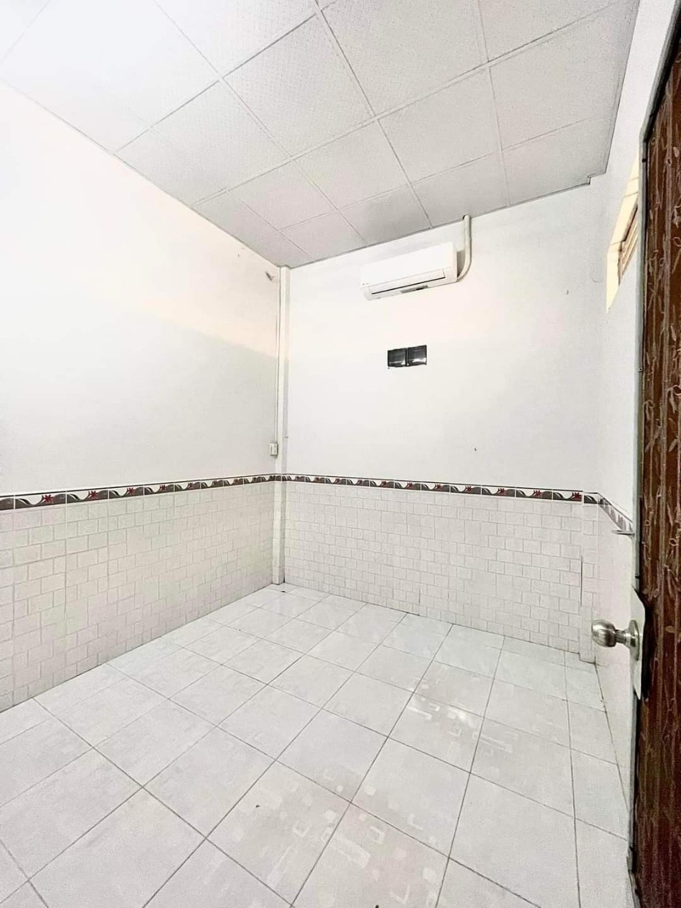 z5616865178088_59e24e652a327ddd81d9383dac62be9d