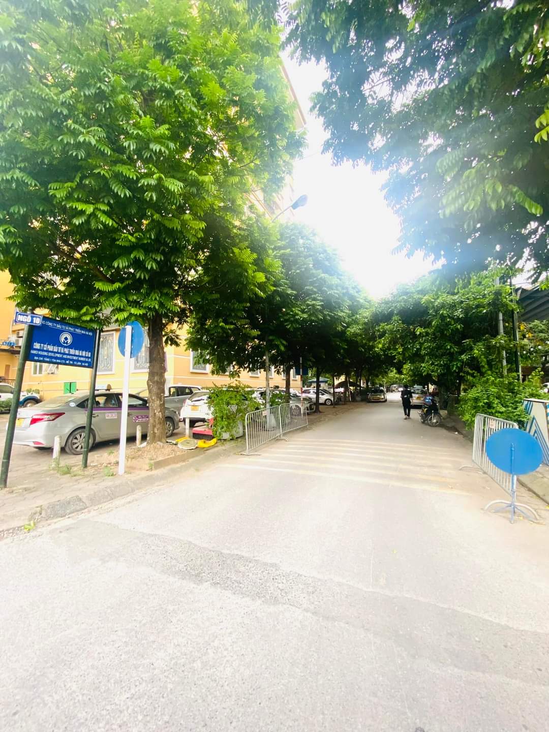 z5617151908989_0e5194d190f5f5d6c41aa3b870741cc7