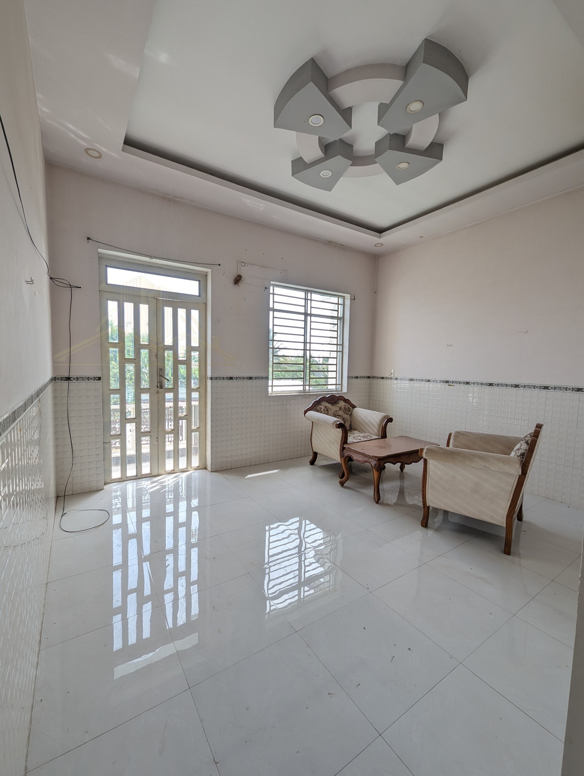 z5619947912590_90d1d8e68de20cc040397009bc9d9427