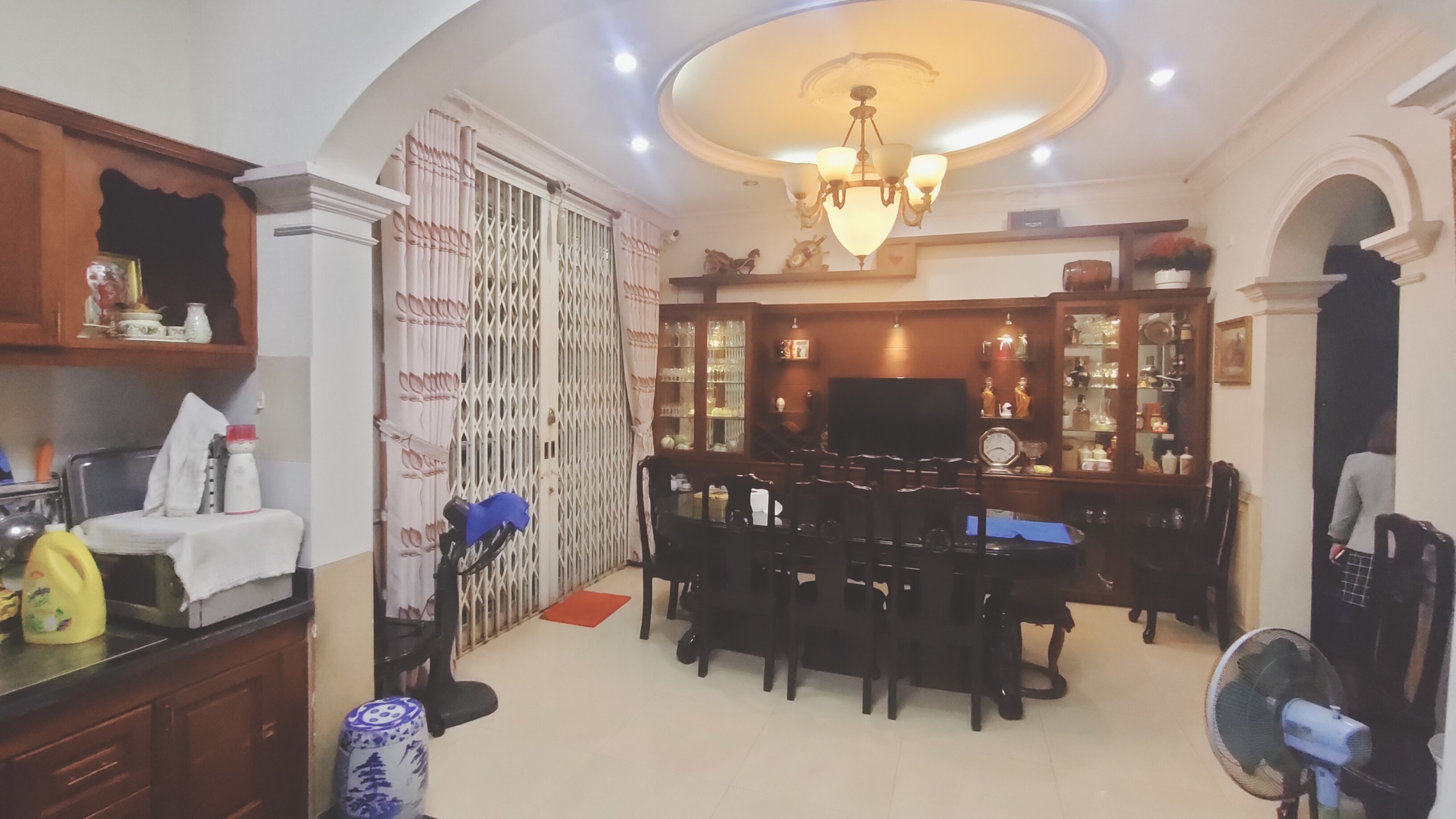 z5621171140099_35cc8bf8ac77d123361af747650e9b5b