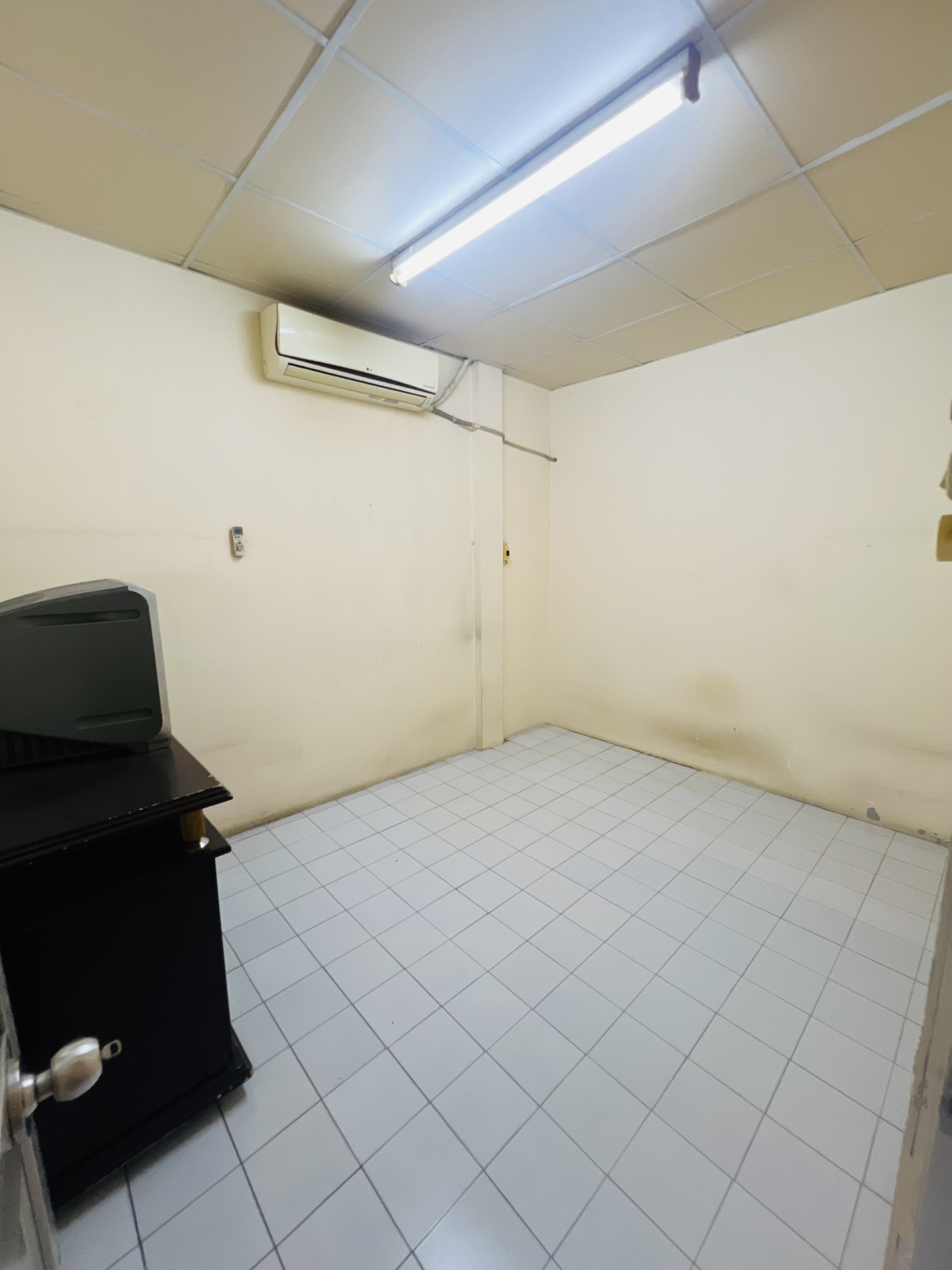 z5622677947207_8e0c1016db0b643f86d8f5487e846cbb