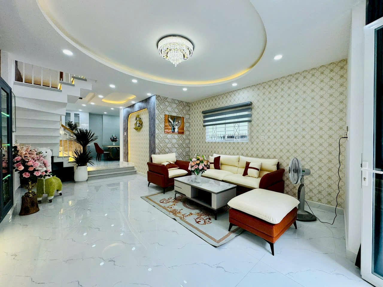 z5629719775827_6e66a3b3234034bcc36c8fff2b36c040