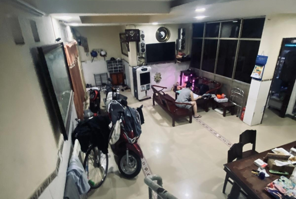 z5630370433679_52879726076b148af02f7615bea38a48