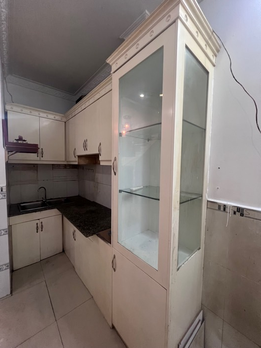 z5630560920951_59dc320ba835cb2f9a5ca604e1ae7058