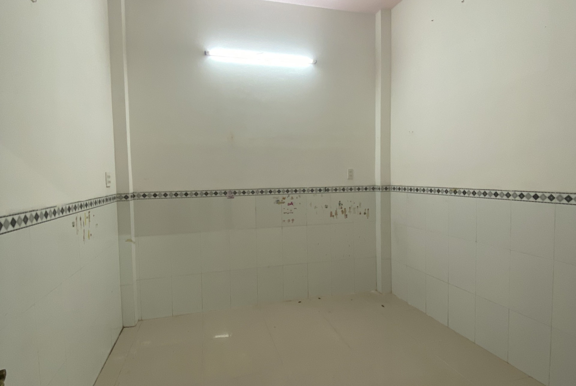 z5630740239548_82b14598878320fb4cced306e4f5b853