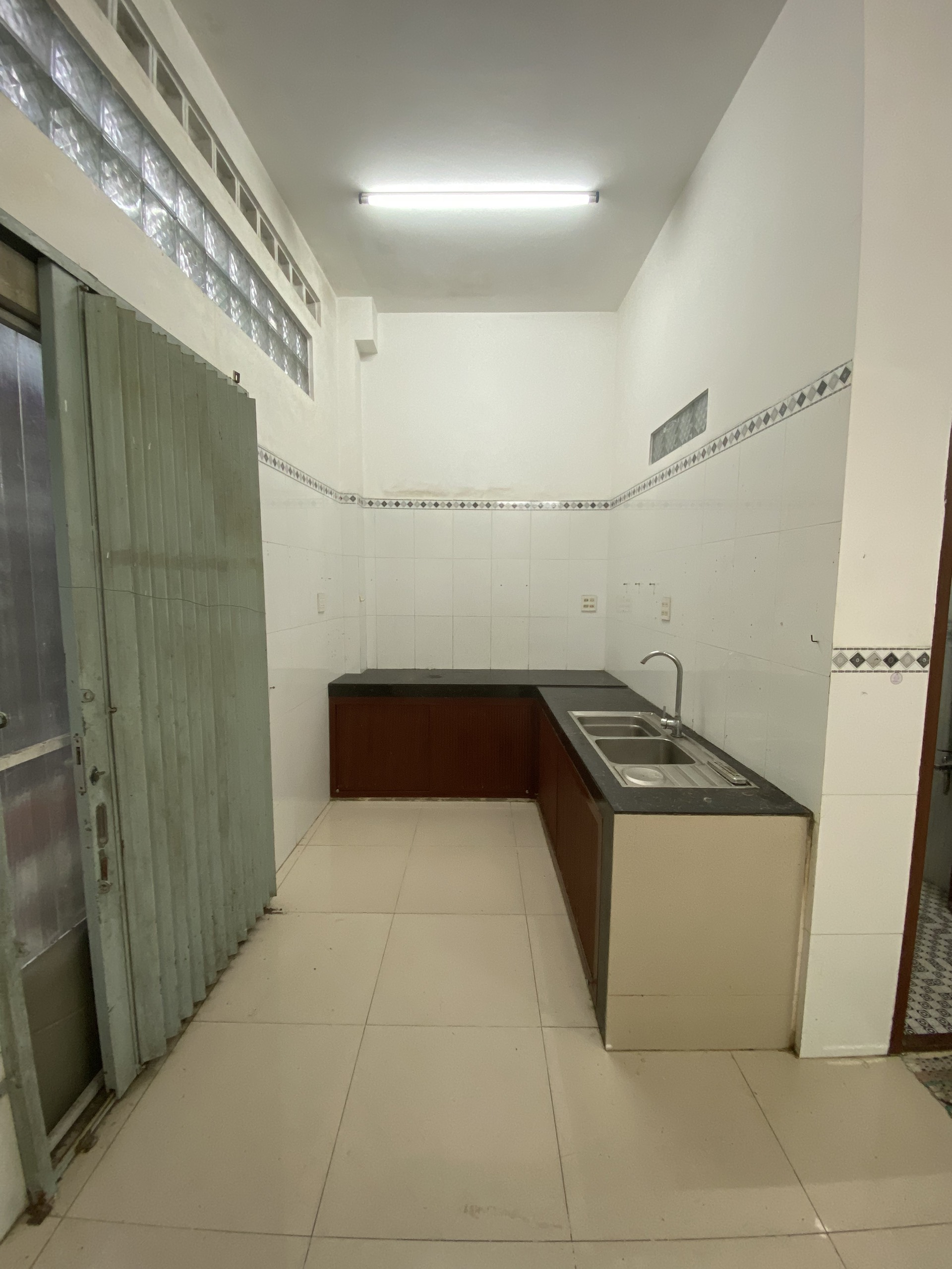 z5630740245701_77078bdb98ba85940d51664f4ec29680