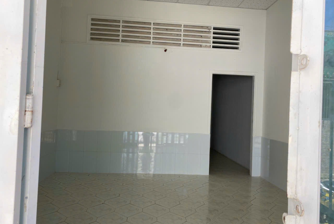 z5630823564351_5e6684ef6a2914956878f70b371acc1b