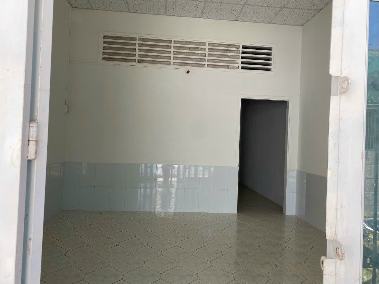 z5630823564351_5e6684ef6a2914956878f70b371acc1b