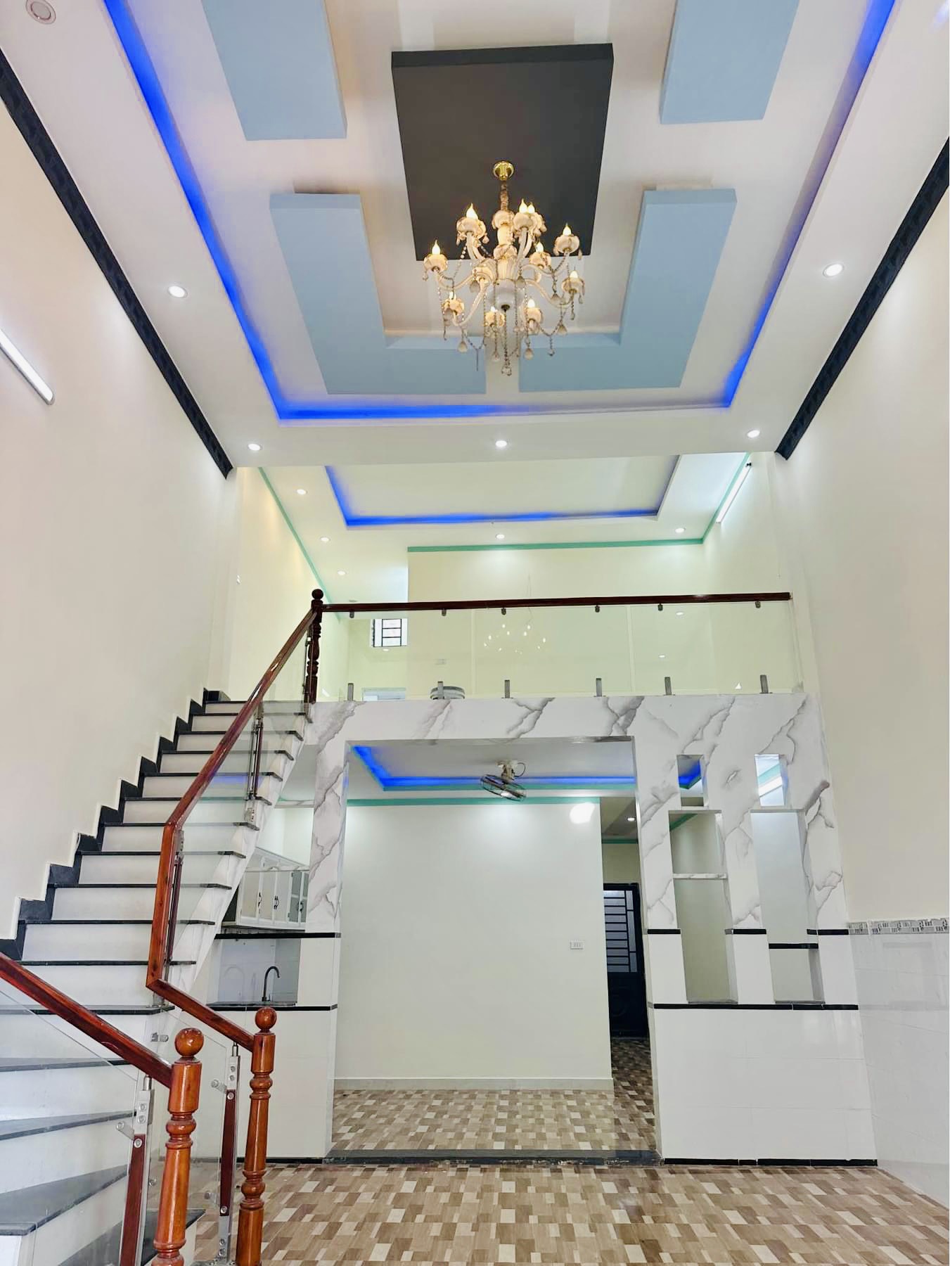 z5631466046633_fdf6e9ed6977beb5920e22e2b64d442d