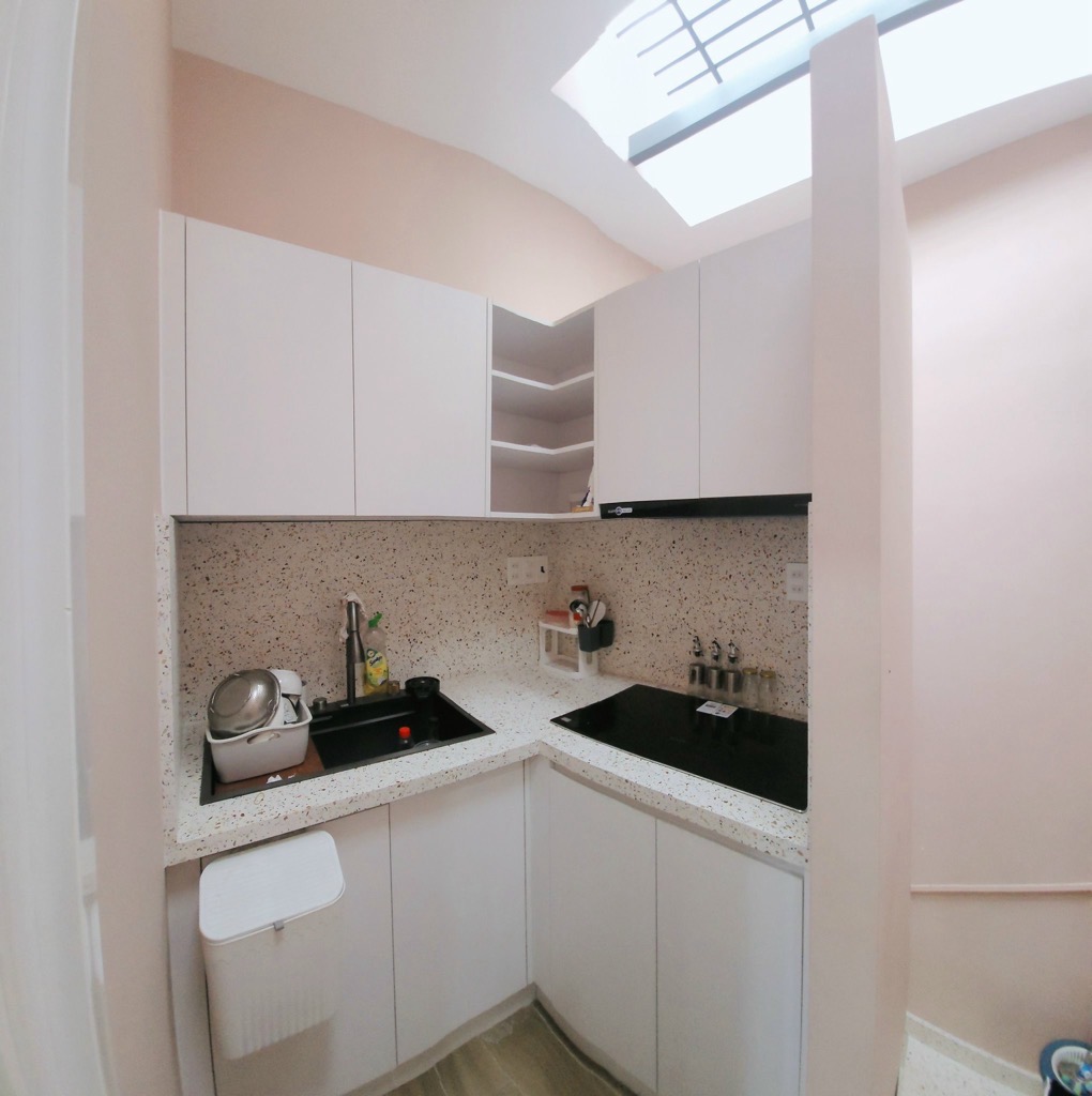 z5632332931665_728c2f2b580ecbce9a2b3931404db421